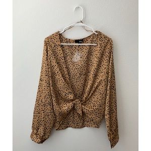 NWOT AKAIV “Stars Night” Blouse